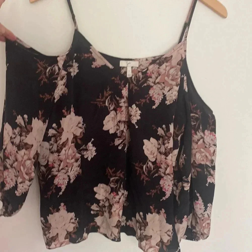 JOIE silk blouse sz S black floral open shoulder with adjustable straps EUC - Picture 3 of 6